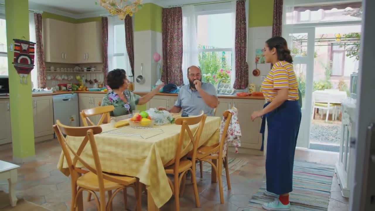 Кадры из сериала Ранняя пташка 22 серия 1 сезон (2018)