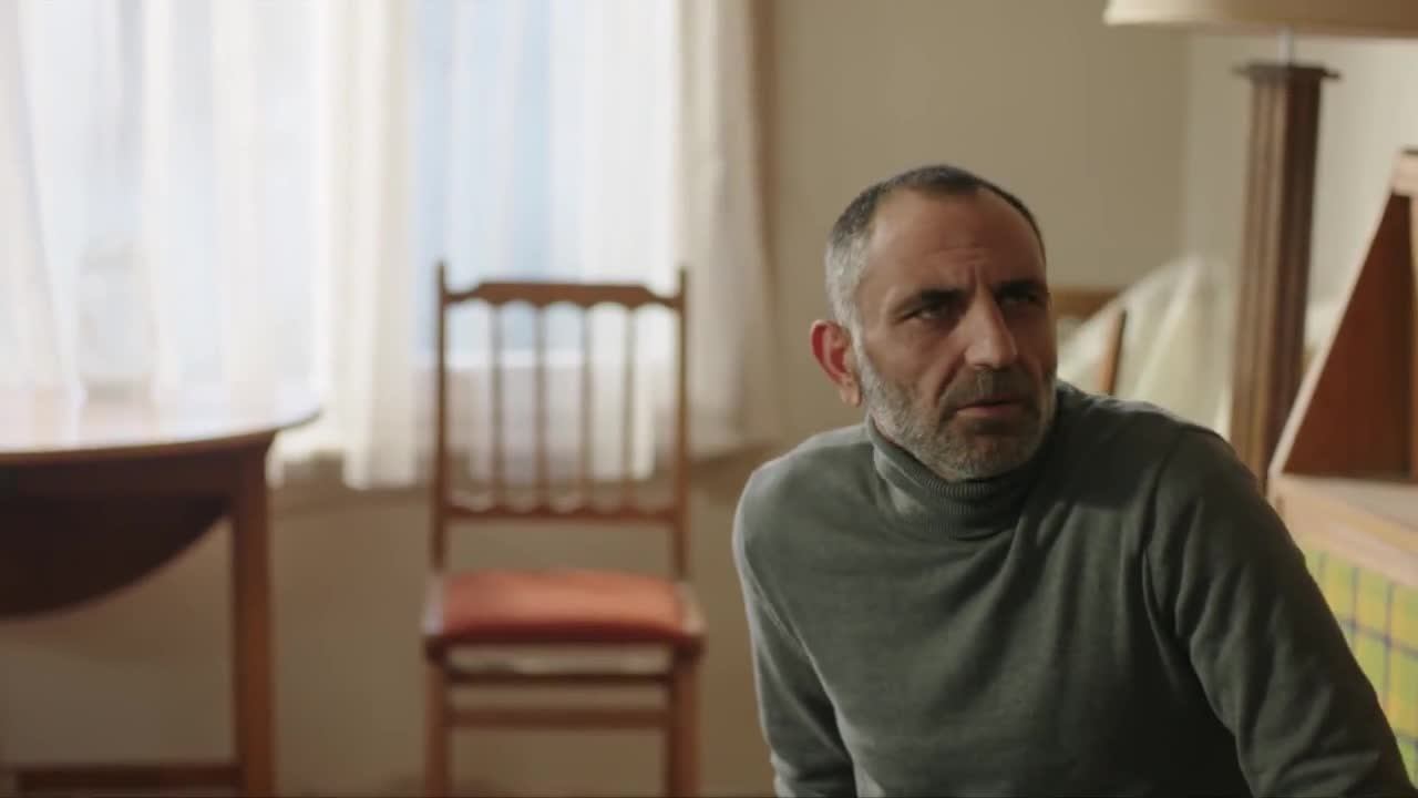 Кадры из сериала Этот город последует за тобой 5 серия 1 сезон (2017)