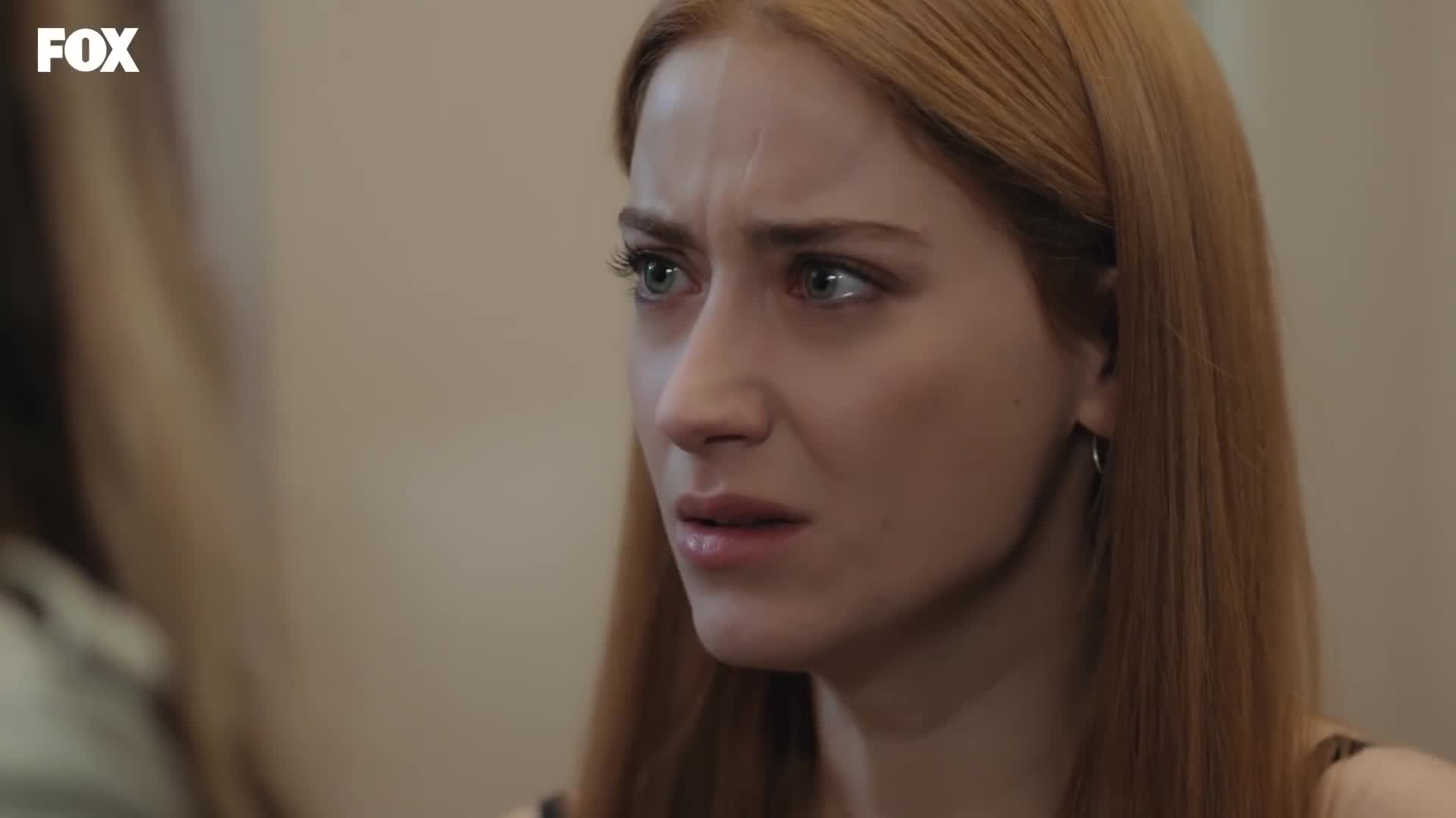 Кадры из сериала Гостья 3 серия 1 сезон (2021)