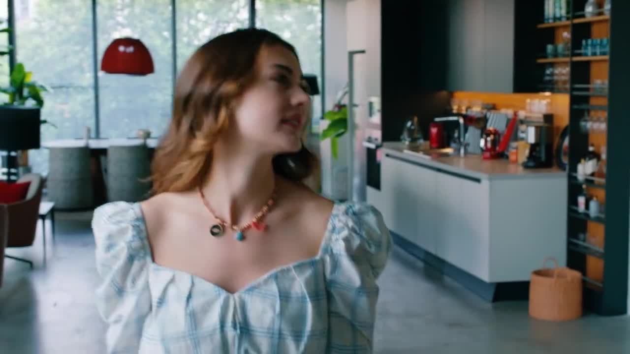 Кадры из сериала Любовь, разум, месть 5 серия 1 сезон (2021)
